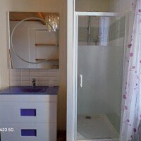 tour du rocher gite coin salle de bain