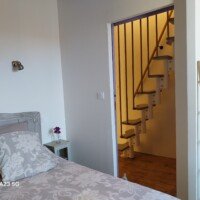tour du rocher gite entrée de la chambre
