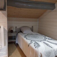 tour du rocher gite chambre lit simple
